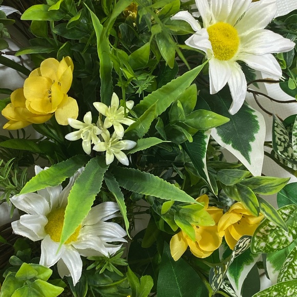 🌿SOLD🌿Lemon and Daisy Wreath Extra Large - Picture 6 of 7